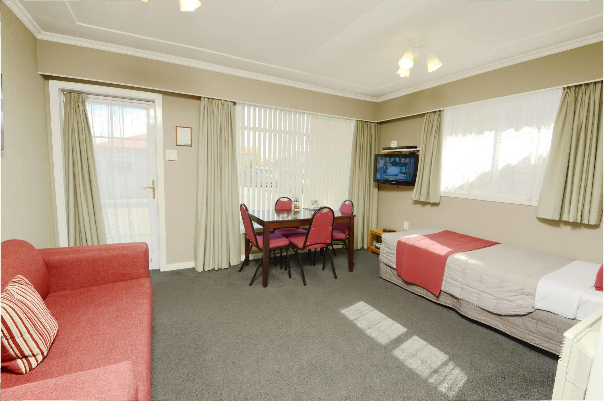 Tower Lodge Motel Invercargill Dış mekan fotoğraf